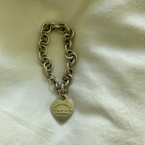 Tiffany & Co. Return to Tiffany Bracelet